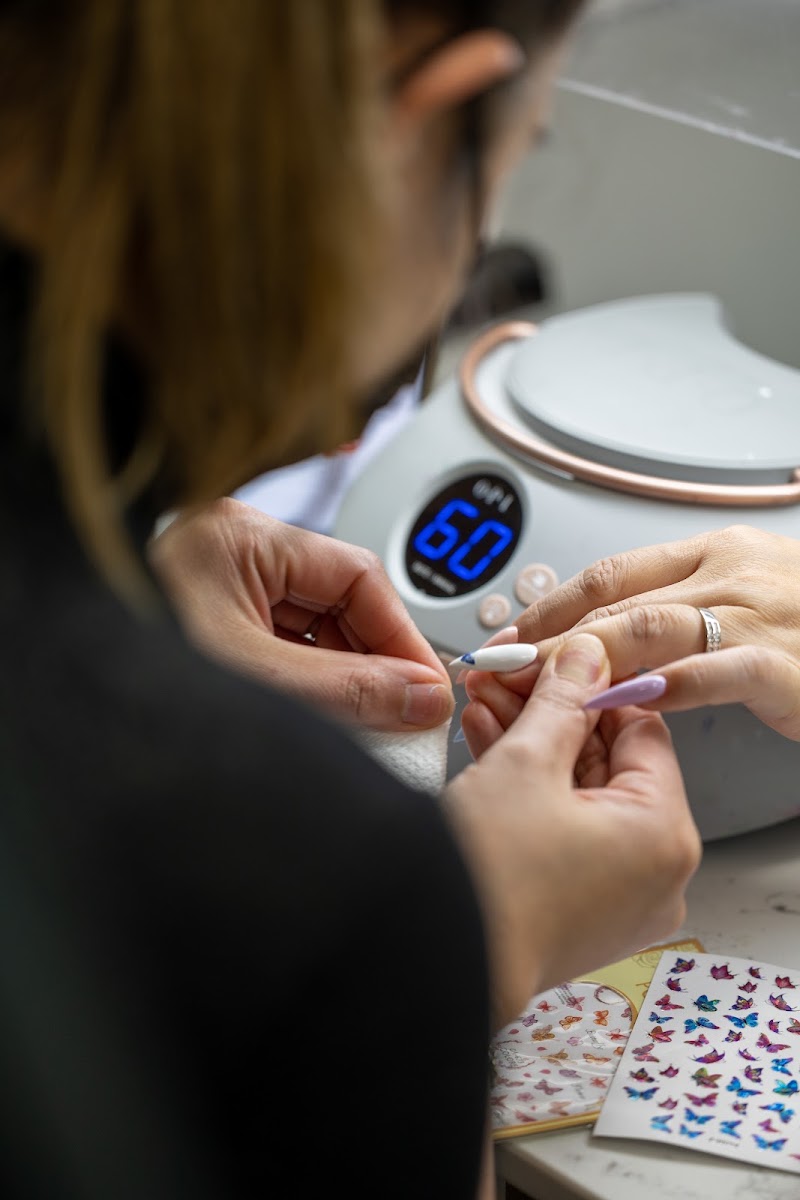 Regal Nails, Salon & Spa, nail salon in El Campo, TX, photo 1 of 10